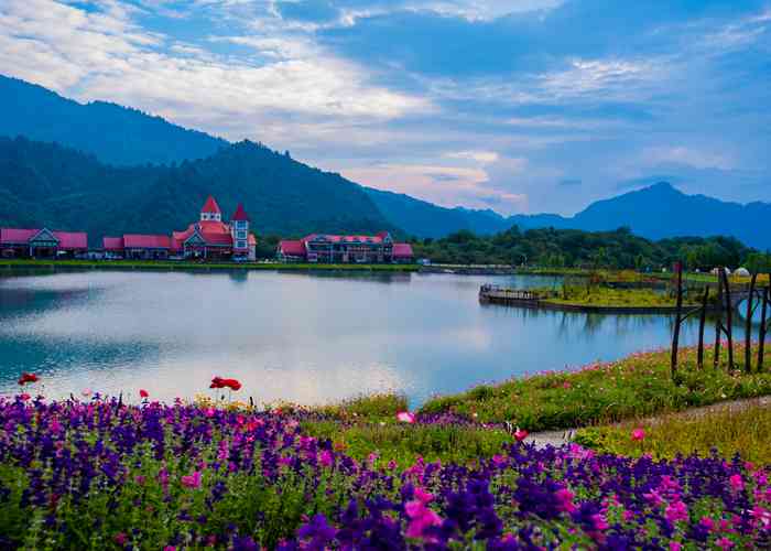 别再被天府机场接送*了！实测成都市区上门接送，这些门道你必须知道-第1张图片-成都租车公司